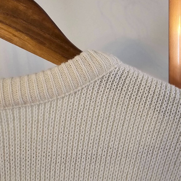 Vintage 90's - NHL Vancouver Canucks Sweater - Picture 9 of 11